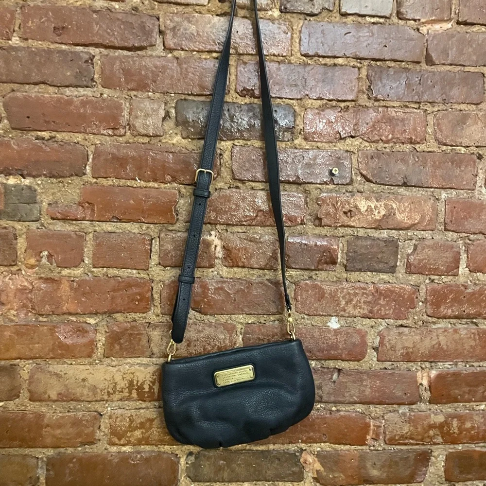 Marc By Marc Jacobs Black Pebbled Leather Crossbody Bag - Picture 2 of 4